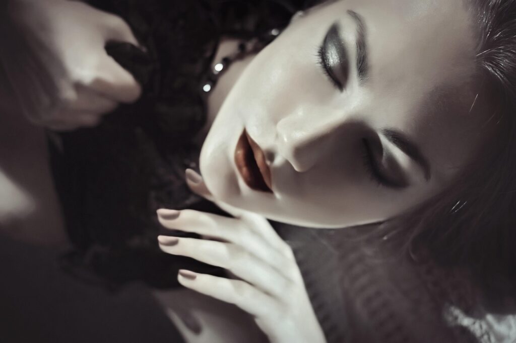 女性の尿もれを放置するとダメな理由とは？